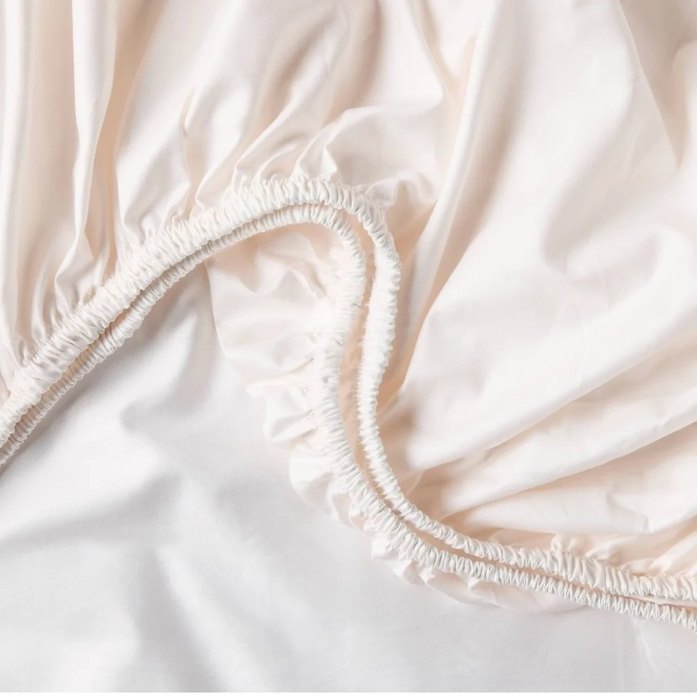 New Threshold Performance Sheets Set Ivory with Love Detailed Hem 400 Count King